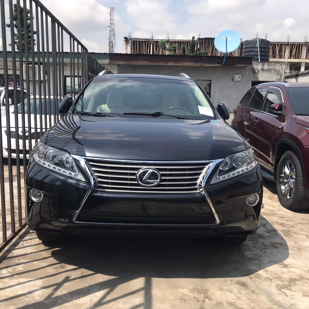 Lexus