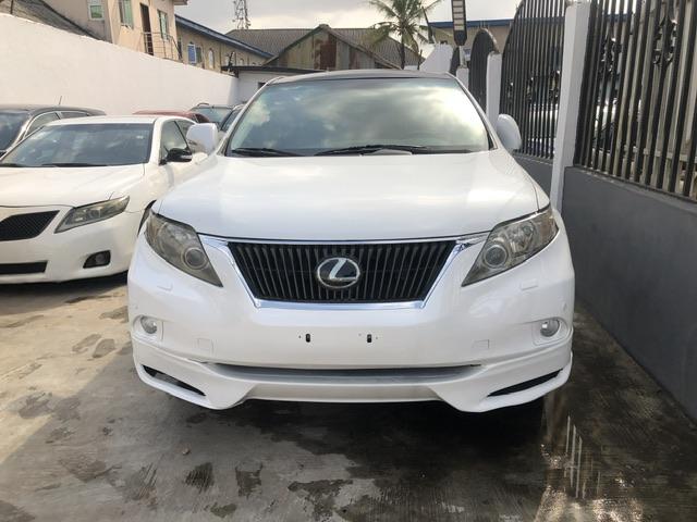 Lexus